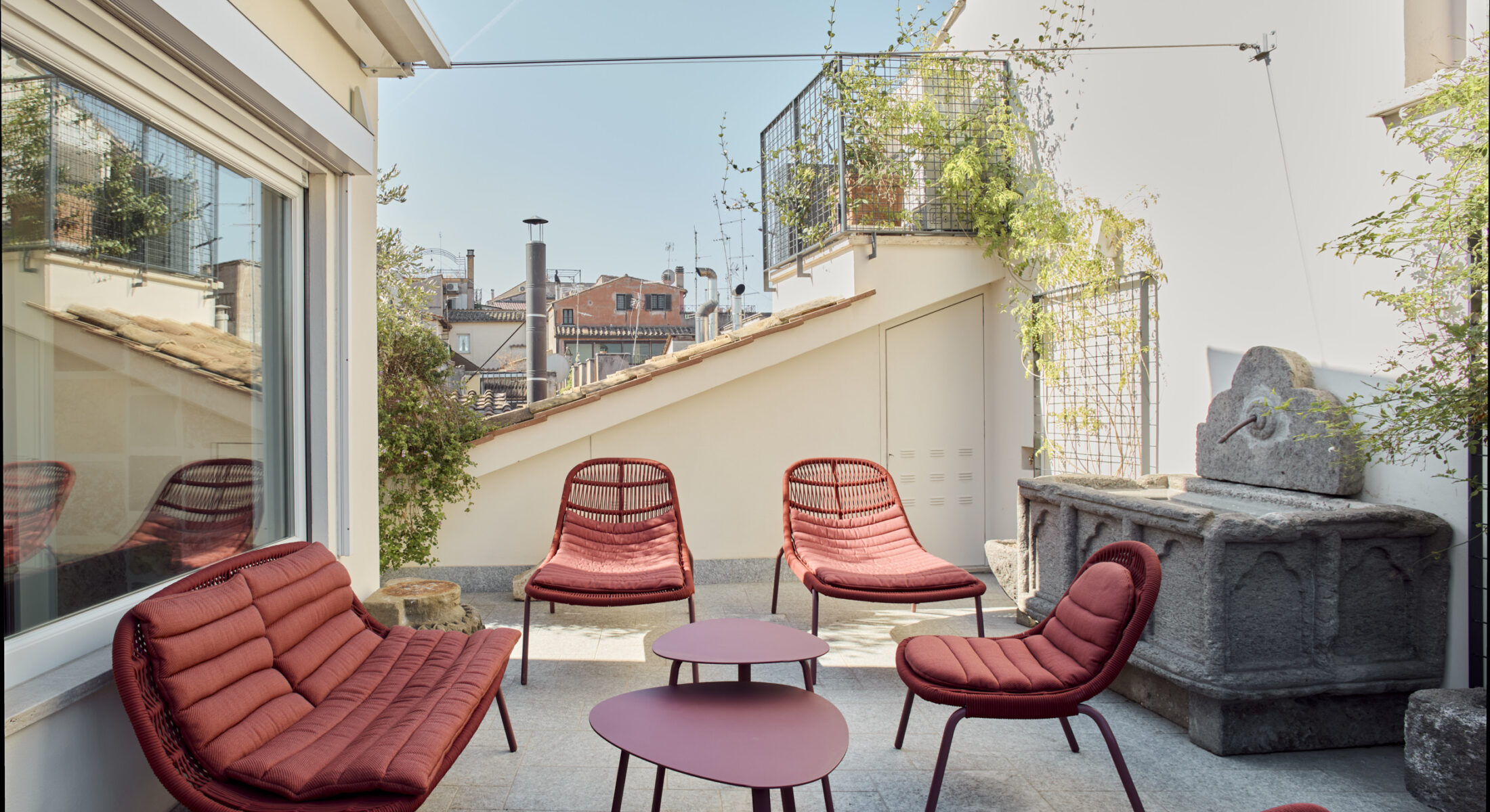 Palazzo delle Pietre slide_0