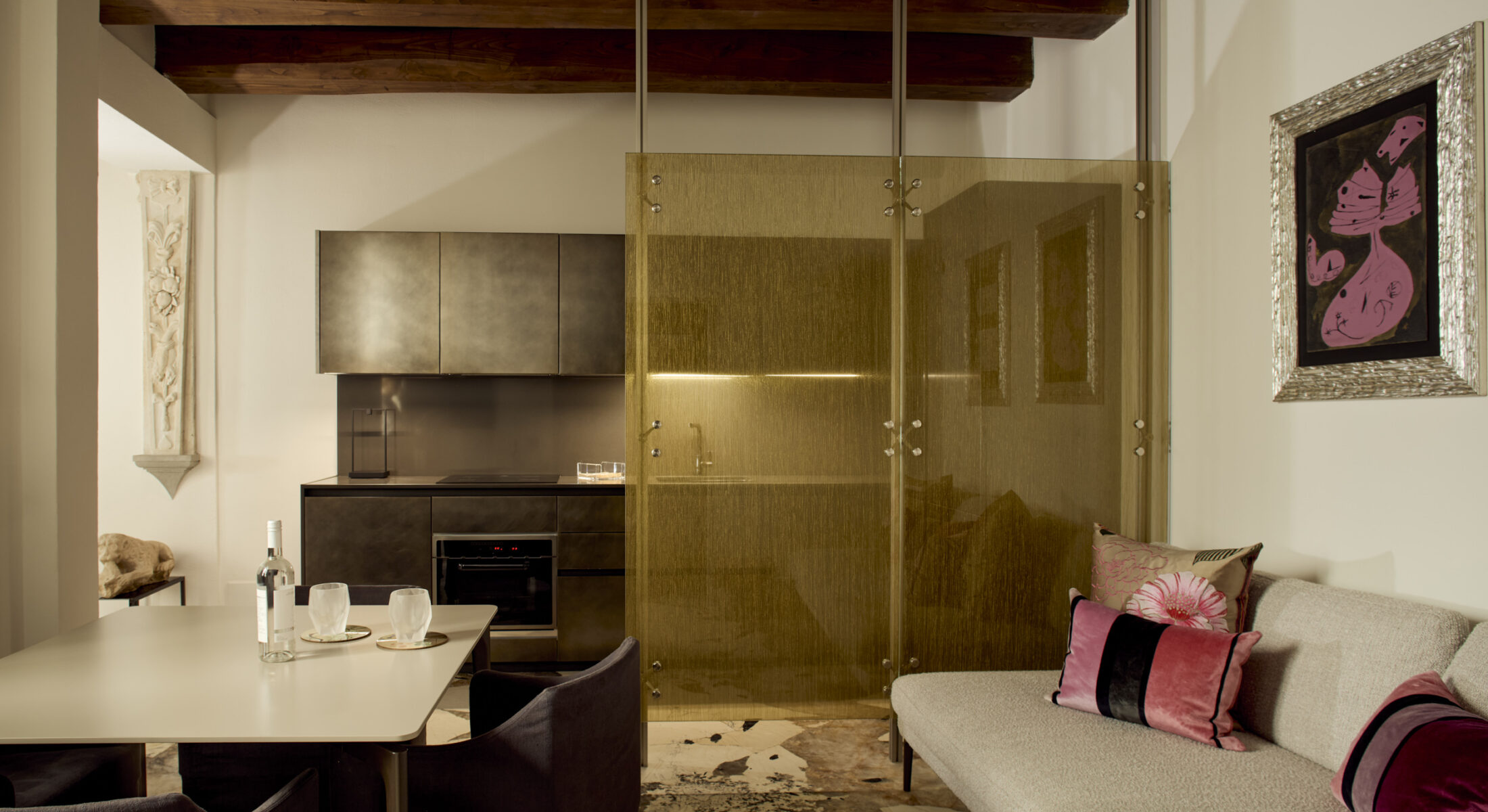 Palazzo delle Pietre slide_2