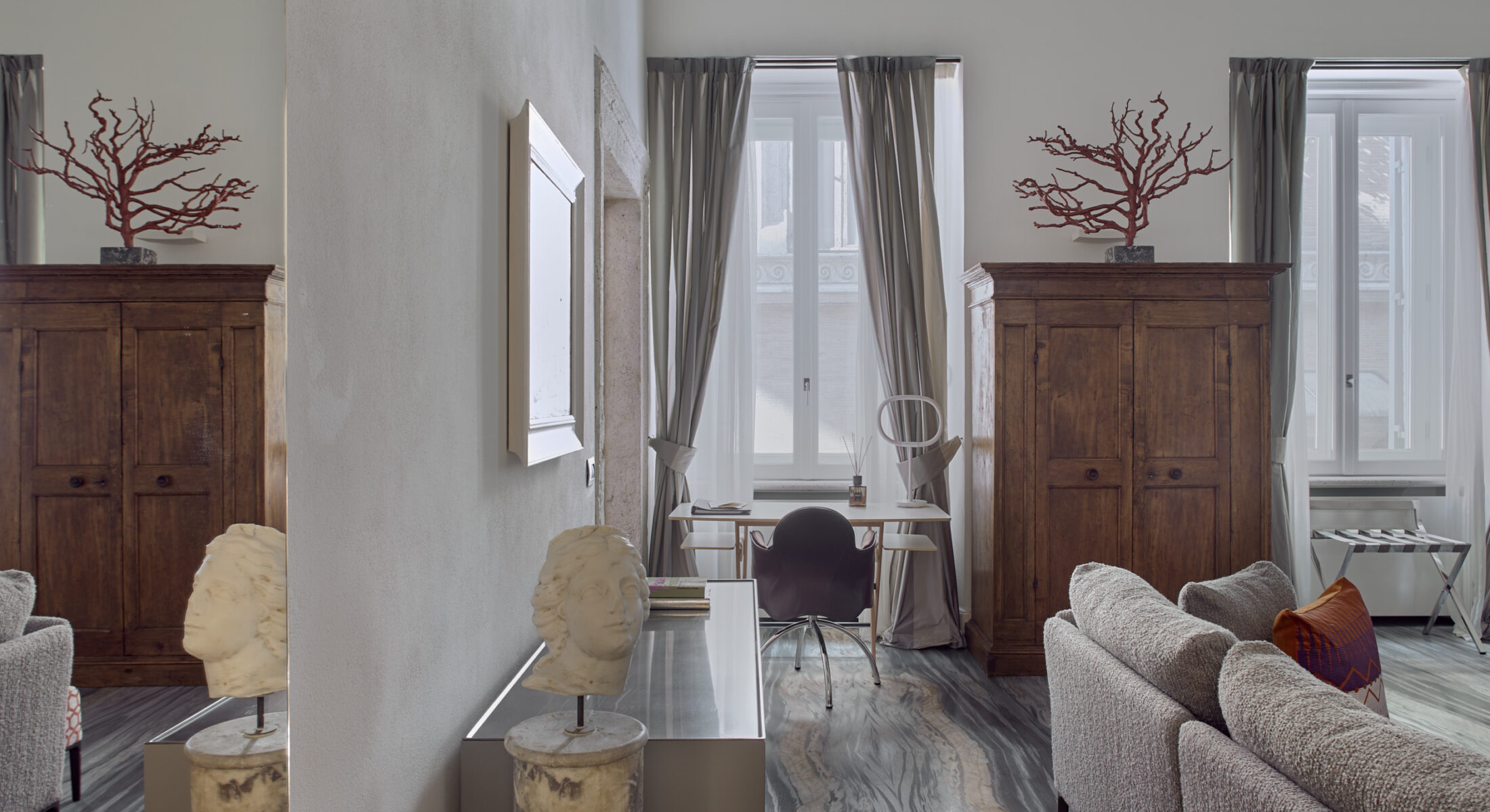 Palazzo delle Pietre slide_0