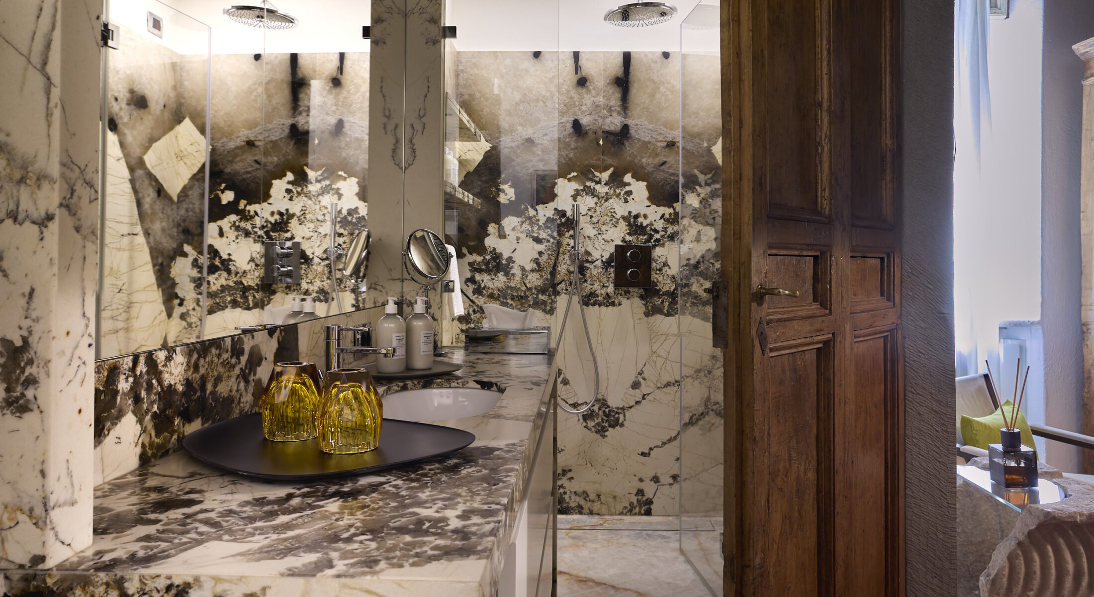 Palazzo delle Pietre slide_3